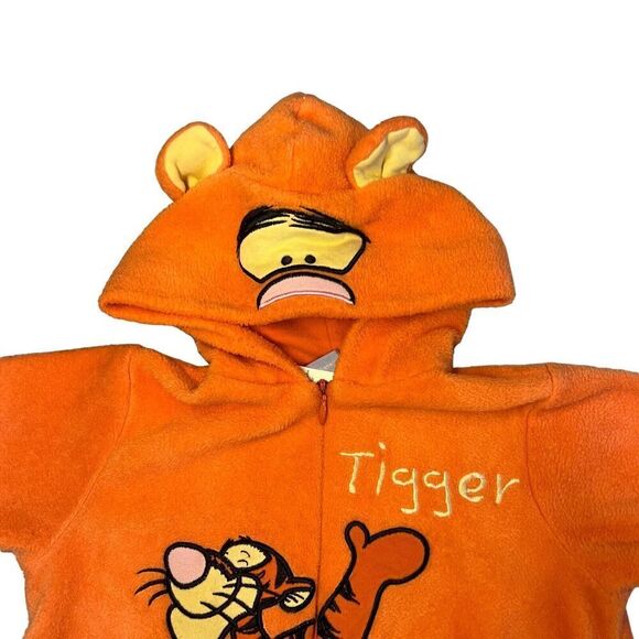 Disney Tigger One Piece Pajamas Infant 3-6 Months Orange Black Footsie Hooded - Picture 4 of 8